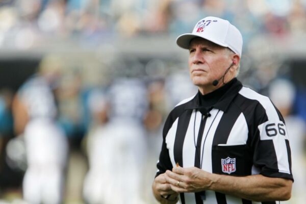 inform:-walt-anderson-stepping-down-as-nfl-senior-vp.-of-officiating-–-yahoo