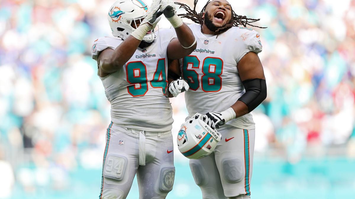 dolphins-are-projected-to-internet-two-third-round-compensatory-picks-in-2025-–-yahoo