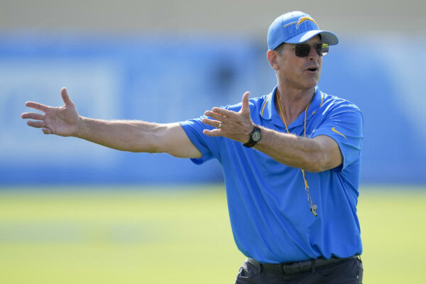 jim-harbaugh-has-no-shortage-of-analogies-—-from-gliding-to-childbirth-—-in-describing-his-concept-to-rebuild-the-chargers-–-yahoo