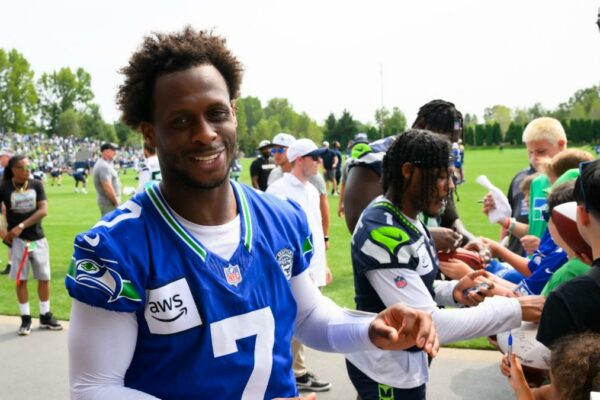 geno-smith-is-serious-about-sporting-a-guardian-cap-at-some-stage-in-video-games-–-yahoo