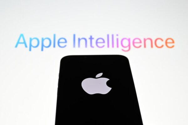 apple-brings-apple-intelligence-with-ios-18.1-dev-beta,-but-there-are-more-than-just-a-few-limitations-|-techcrunch-–-techcrunch