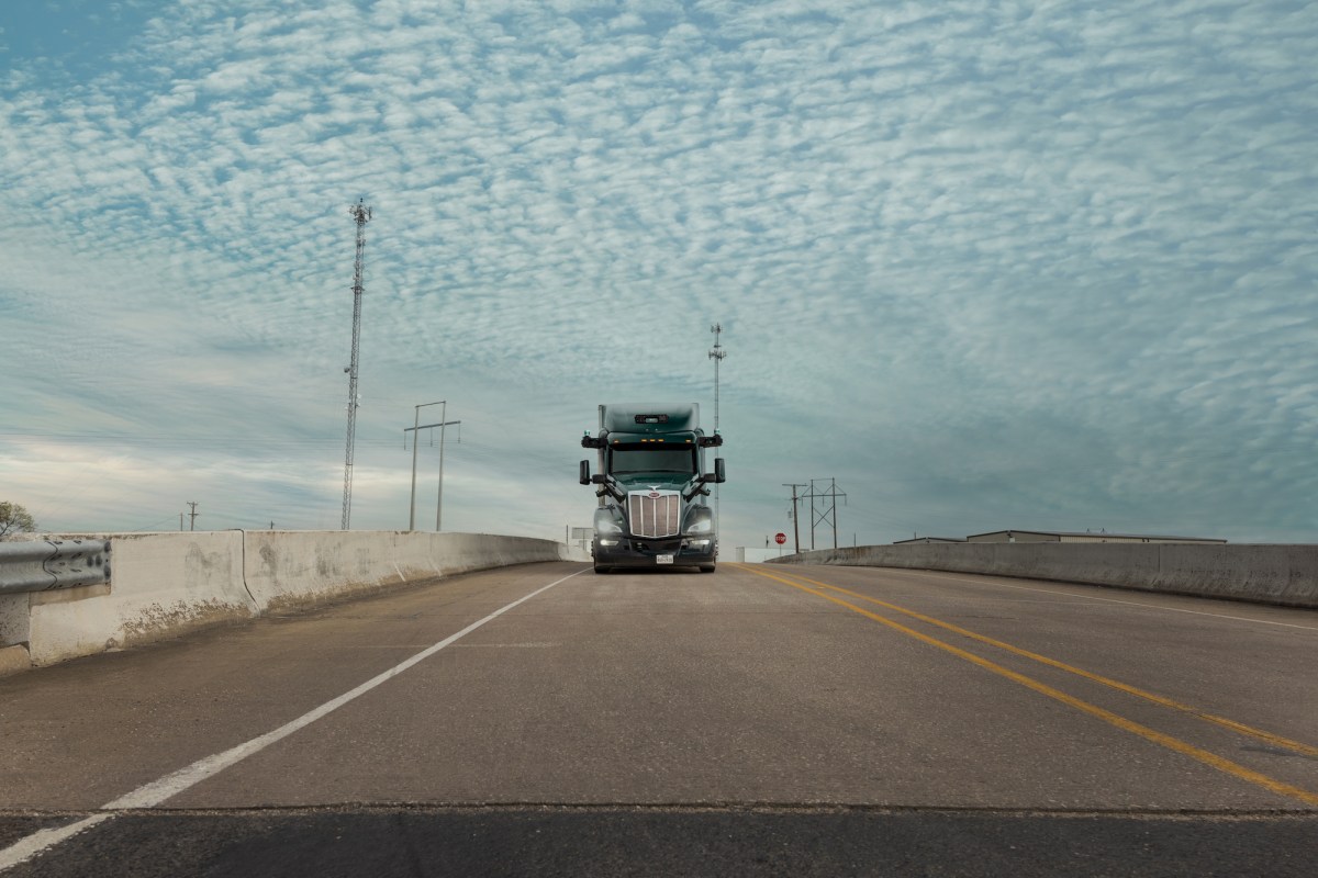 self-utilizing-truck-startup-aurora-innovation-raises-$483m-in-half-sale-sooner-than-commercial-launch-|-techcrunch-–-techcrunch