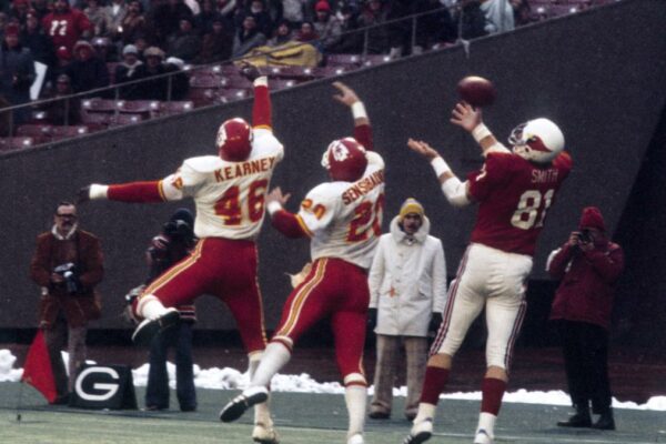 chiefs-large-jim-kearney-dies-at-81-–-yahoo