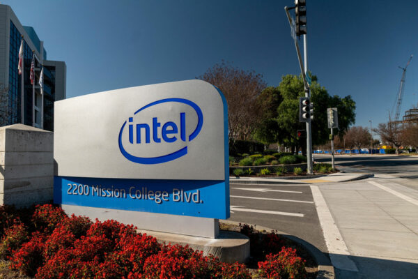 intel-strikes-to-lope-out-foundry-industry,-inks-ai-chip-take-care-of-aws-|-techcrunch-–-techcrunch