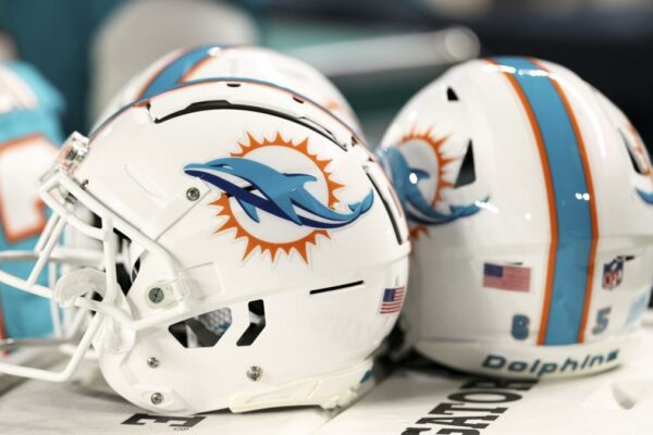 dolphins-mark-qb-tim-boyle-to-bright-roster-–-yahoo