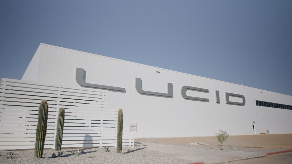 lucid-motors-sets-third-straight-quarterly-sales-file-earlier-than-gravity-suv-delivery-|-techcrunch-–-techcrunch